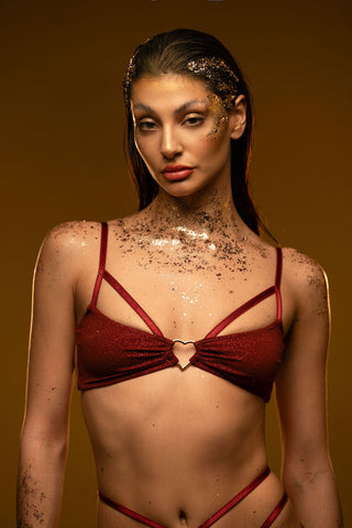 Complete the look with Hedonism bottom - Chili